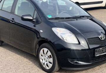 Toyota Yaris 65.750 km 5.450 &euro; Bornheim 53332