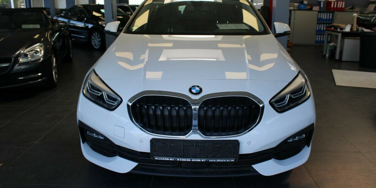 BMW 118 118i Aut. Advantage 88.200 km 18.480 &euro; Euskirchen 53881