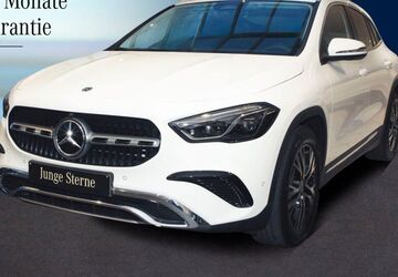 Mercedes-Benz GLA 220 4.038 km 43.880 &euro; Rheinbach 53359