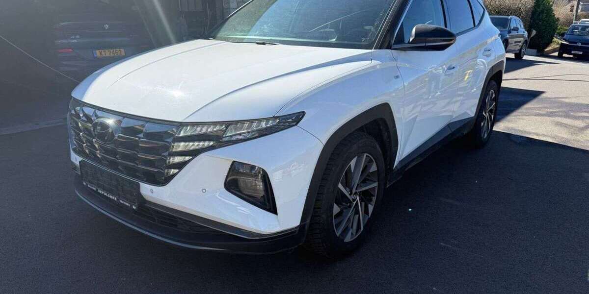 Hyundai TUCSON 178.000 km 16.499 &euro; Euskirchen 53879