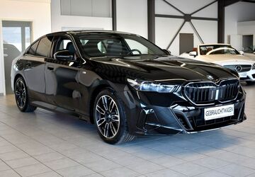 BMW 520 13.890 km 51.899 &euro; Düren 52351