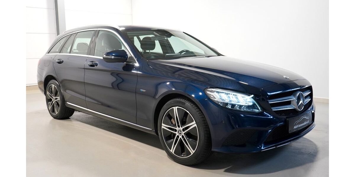 Mercedes-Benz C 300 120.797 km 22.990 &euro; Hürth bei Köln 50354