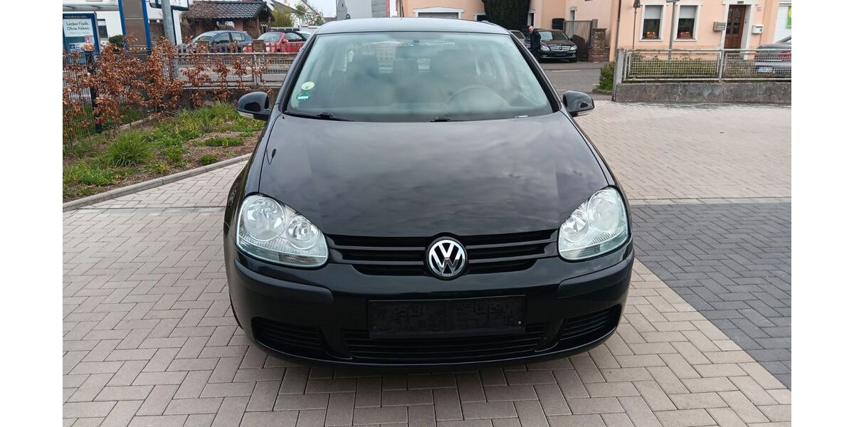 VW Golf 184.000 km 3.500 &euro; Kuchenheim 53881