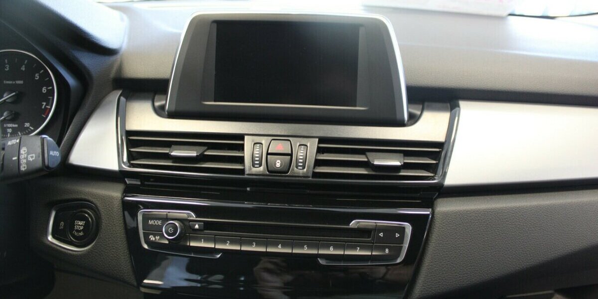 BMW 218 Gran Tourer Aut. Advantage 128.239 km 12.480 &euro; Euskirchen 53881