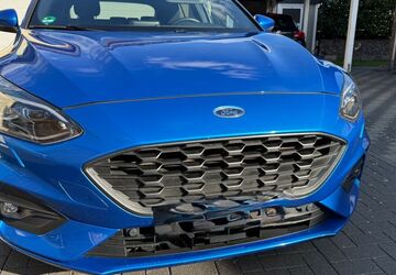 Ford Focus 50.200 km 17.500 &euro; Euskirchen 53881