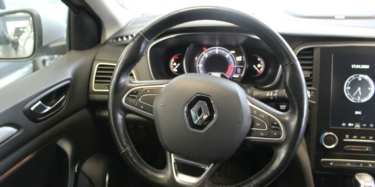 Renault Megane TCe 130 Bose Edtition 128.285 km 8.980 &euro; Euskirchen 53881