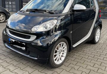 Smart ForTwo 60.650 km 5.400 &euro; Bonn 53173