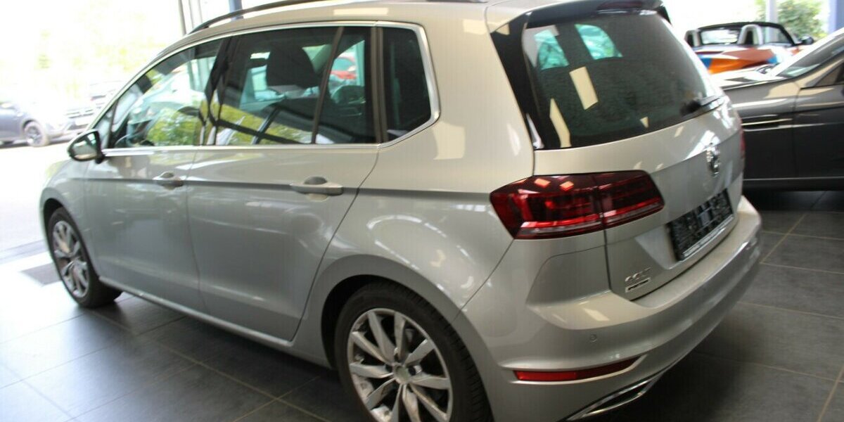 VW Golf Sportsvan 1.4 TSI DSG Comfortline 98.770 km 11.980 &euro; Euskirchen 53881