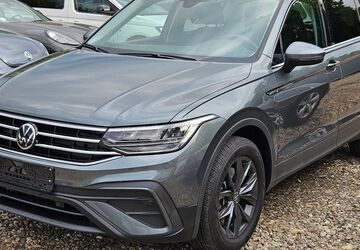 VW Tiguan Allspace 59.183 km 26.800 &euro; Bonn 53179