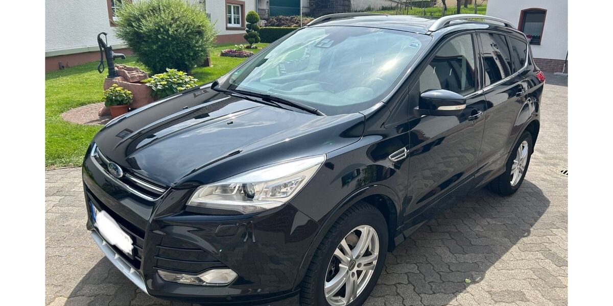 Ford Kuga 108.000 km 14.500 &euro; Bornheim 53332