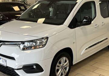 Toyota Proace City 30.715 km 29.900 &euro; Bonn 53227