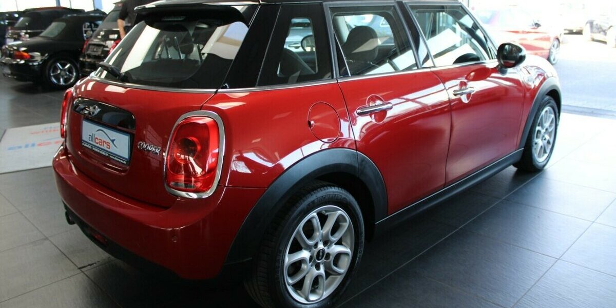 Mini Cooper Pepper - 5-Türig - Navi - SHZ - PDC - 83.970 km 11.980 &euro; Euskirchen 53881