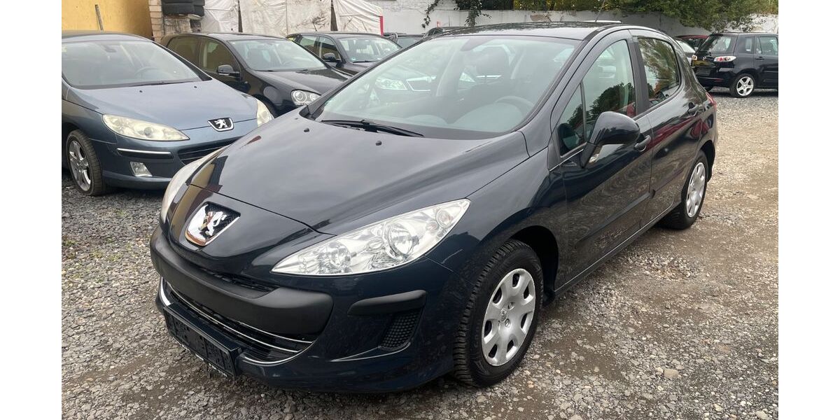 Peugeot 308 96.433 km 3.300 &euro; Bonn 53227