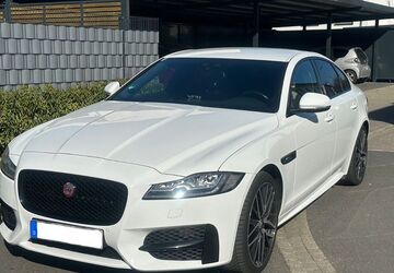 Jaguar XF 179.900 km 11.500 &euro; Wesseling 50389