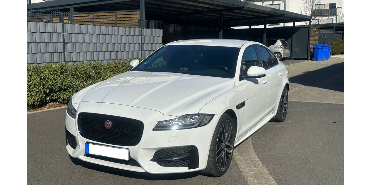 Jaguar XF 179.900 km 11.500 &euro; Wesseling 50389
