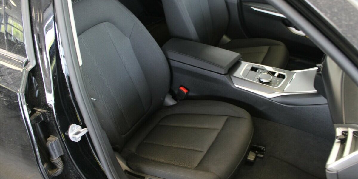 BMW 318 318i Touring Aut. 34.360 km 29.980 &euro; Euskirchen 53881