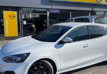 Ford Focus 85.144 km 21.950 &euro; Brühl 50321