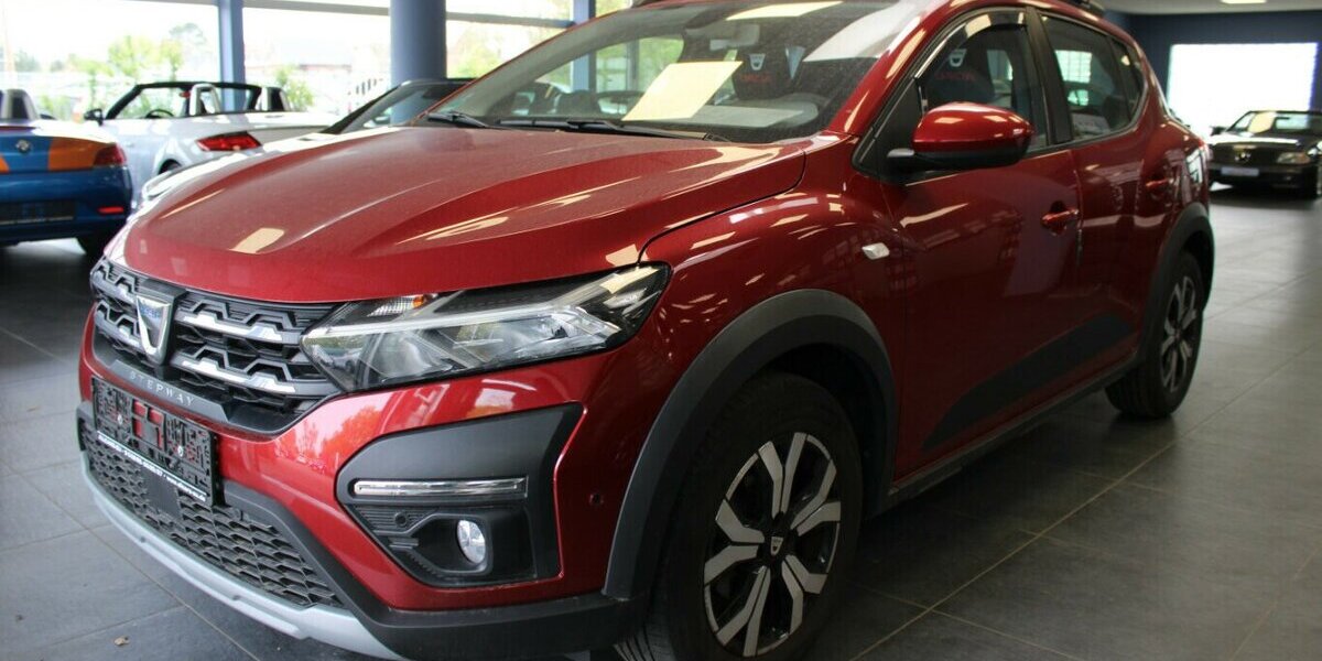 Dacia Sandero Stepway TCe 90 CVT Comfort 84.345 km 12.980 &euro; Euskirchen 53881