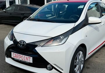 Toyota Aygo (X) 76.000 km 6.750 &euro; Brühl 50321