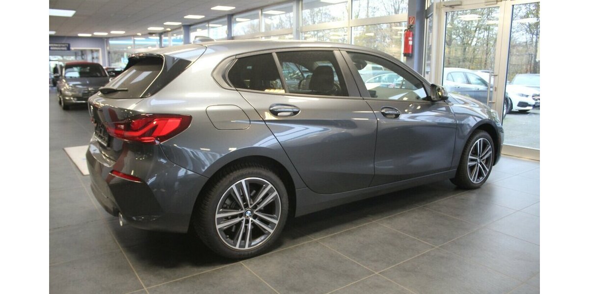 BMW 120 120i Aut. Advantage 16.563 km 24.980 &euro; Euskirchen 53881