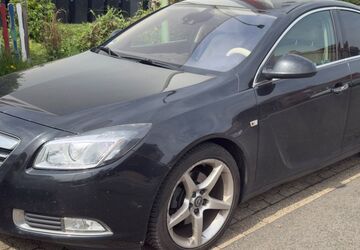 Opel Insignia 219.000 km 4.400 &euro; Nörvenich 52388