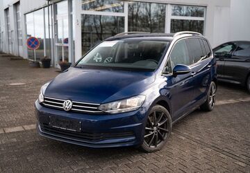 VW Touran 122.426 km 12.800 &euro; Blankenheim 53945