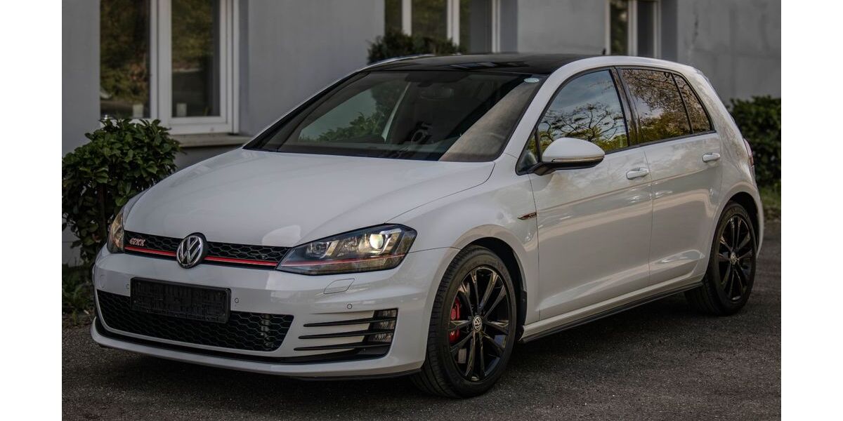 VW Golf 157.200 km 15.800 &euro; Kerpen 50169