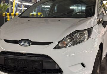 Ford Fiesta 177.000 km 2.999 &euro; Brühl (Nähe Köln) 50321