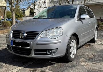 VW Polo 87.027 km 4.999 &euro; Bonn 53127