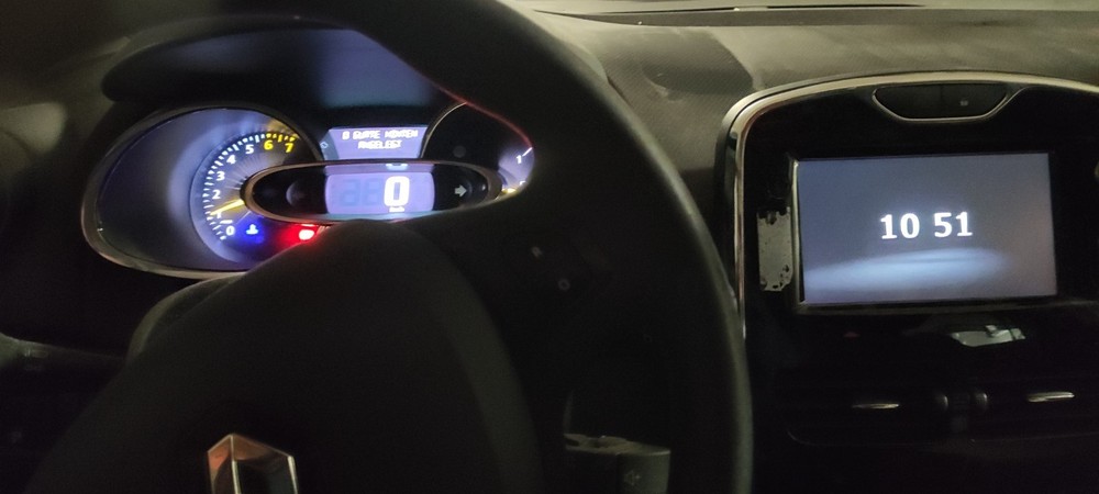 Renault Clio 197.067 km 2.700 &euro; Wesseling 50389