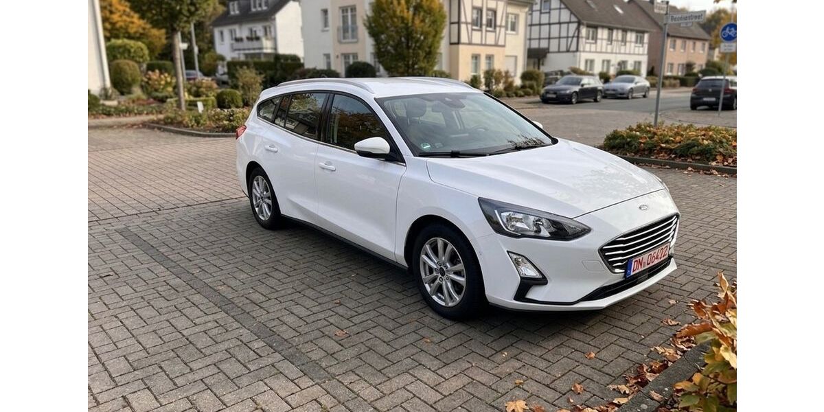 Ford Focus 173.000 km 9.200 &euro; Bonn 53179