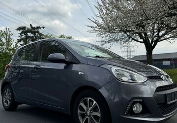 Hyundai i10 112.000 km 5.990 &euro; Hürth 50354